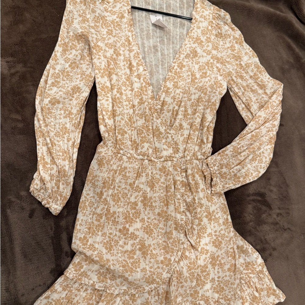 American Eagle Outfitters Cream Floral Midi Dress